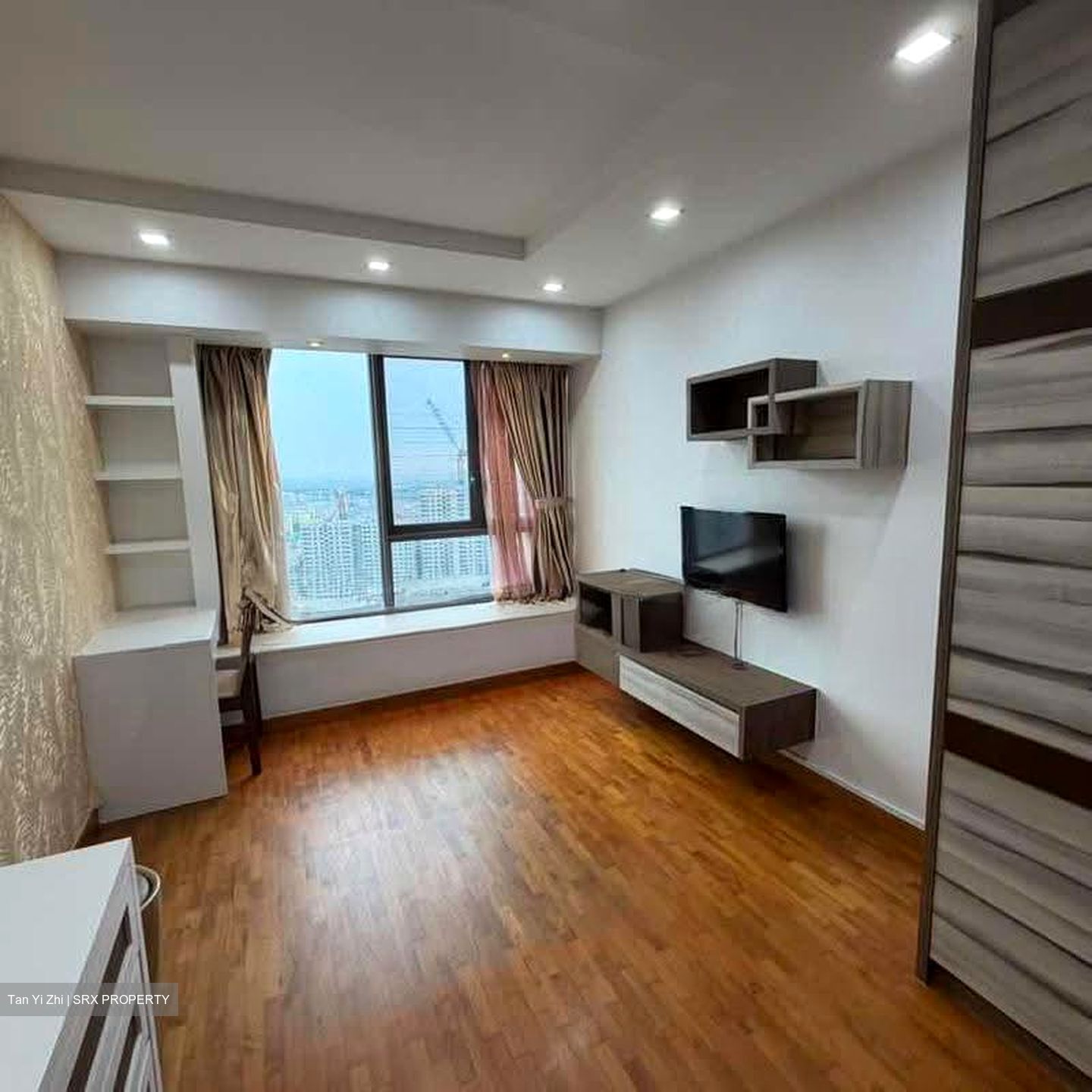 Centro Residences (D20), Condominium #615119491